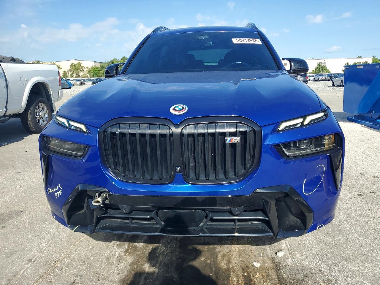 2024 BMW X7 M60I - zdjęcie 5