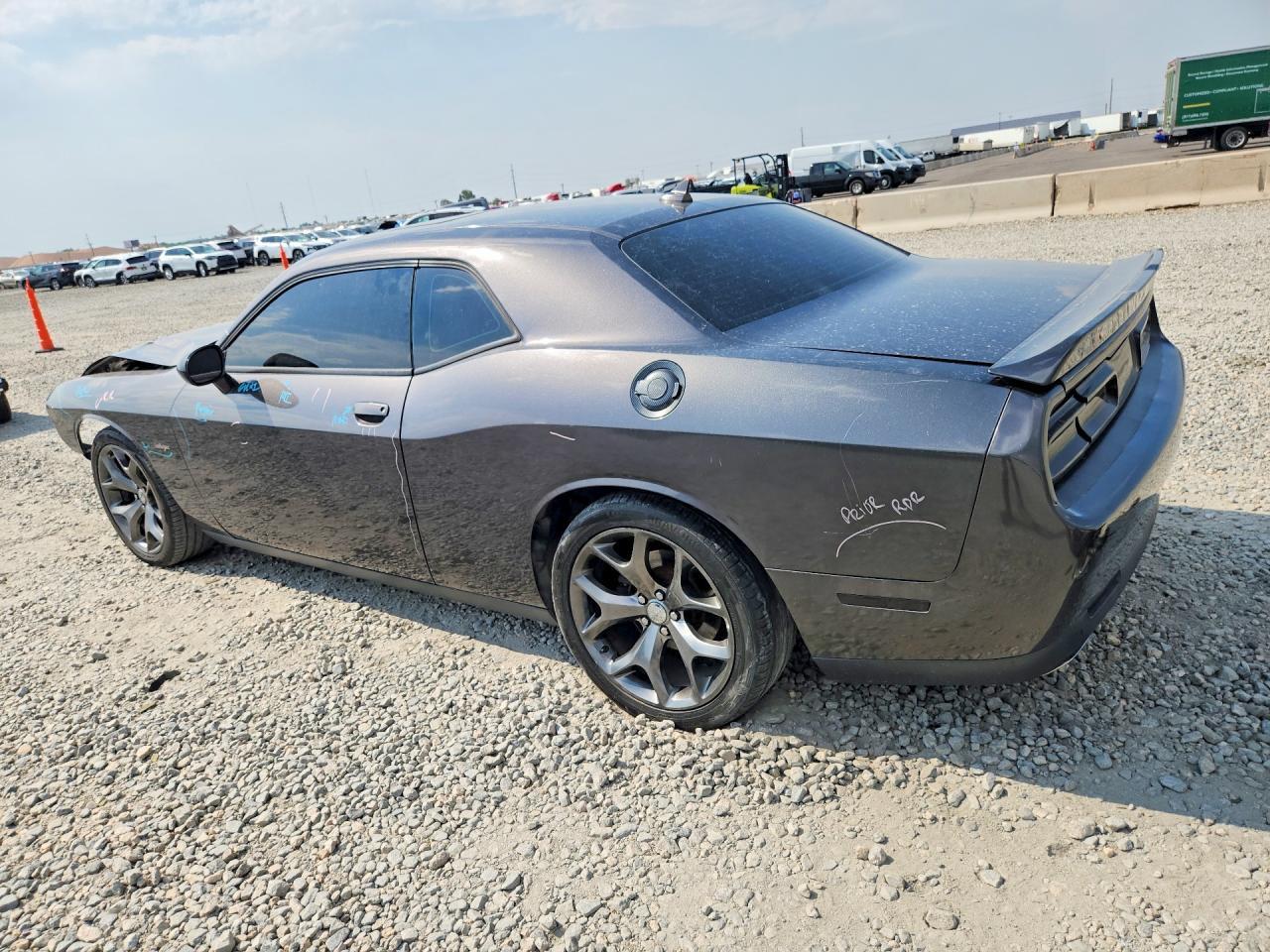 2016 Dodge Challenger R - zdjęcie 2