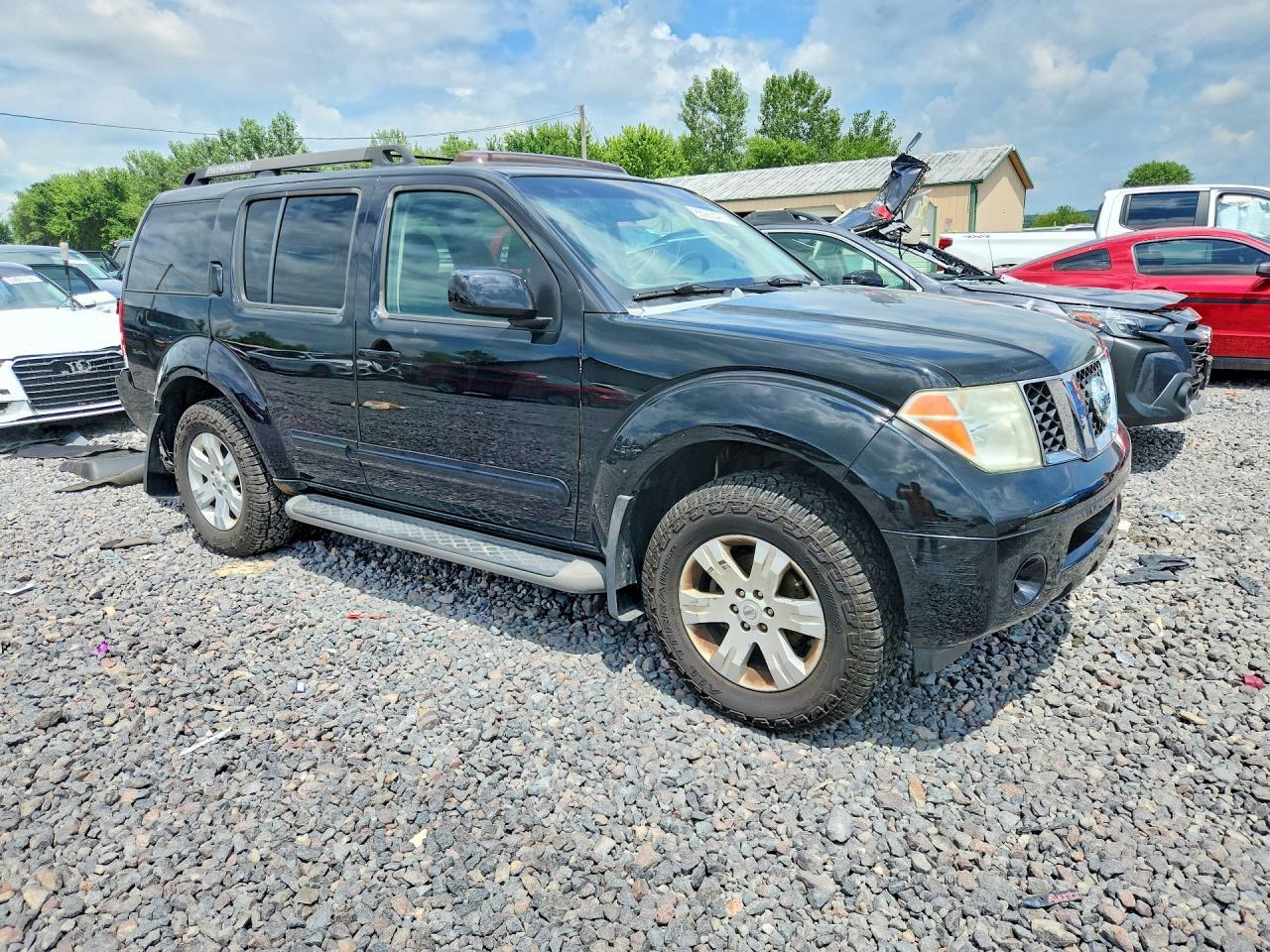 2021 Nissan Pathfinder - zdjęcie 4