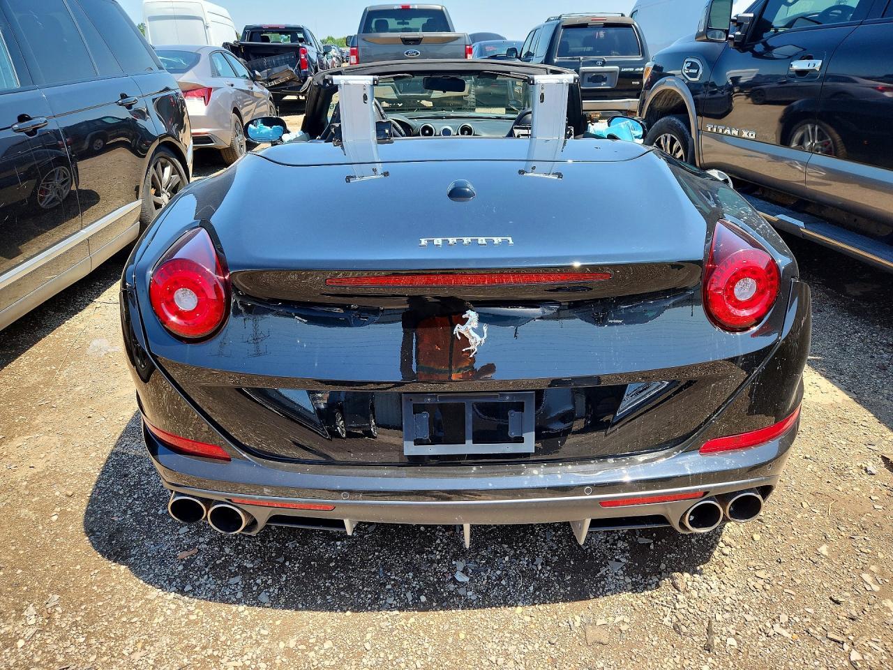 2015 Ferrari California T - zdjęcie 6