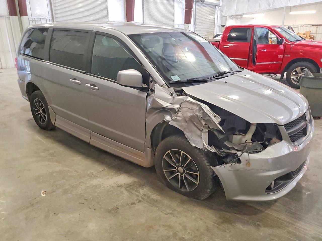 2018 Dodge Grand Caravan Sxt - zdjęcie 4