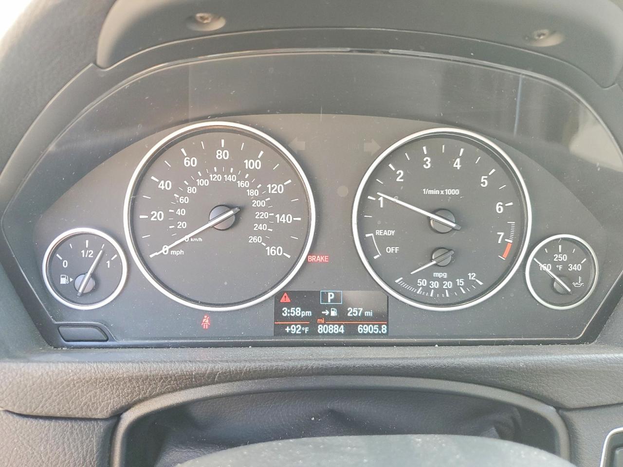 2018 BMW Seria 3 320i - zdjęcie 9