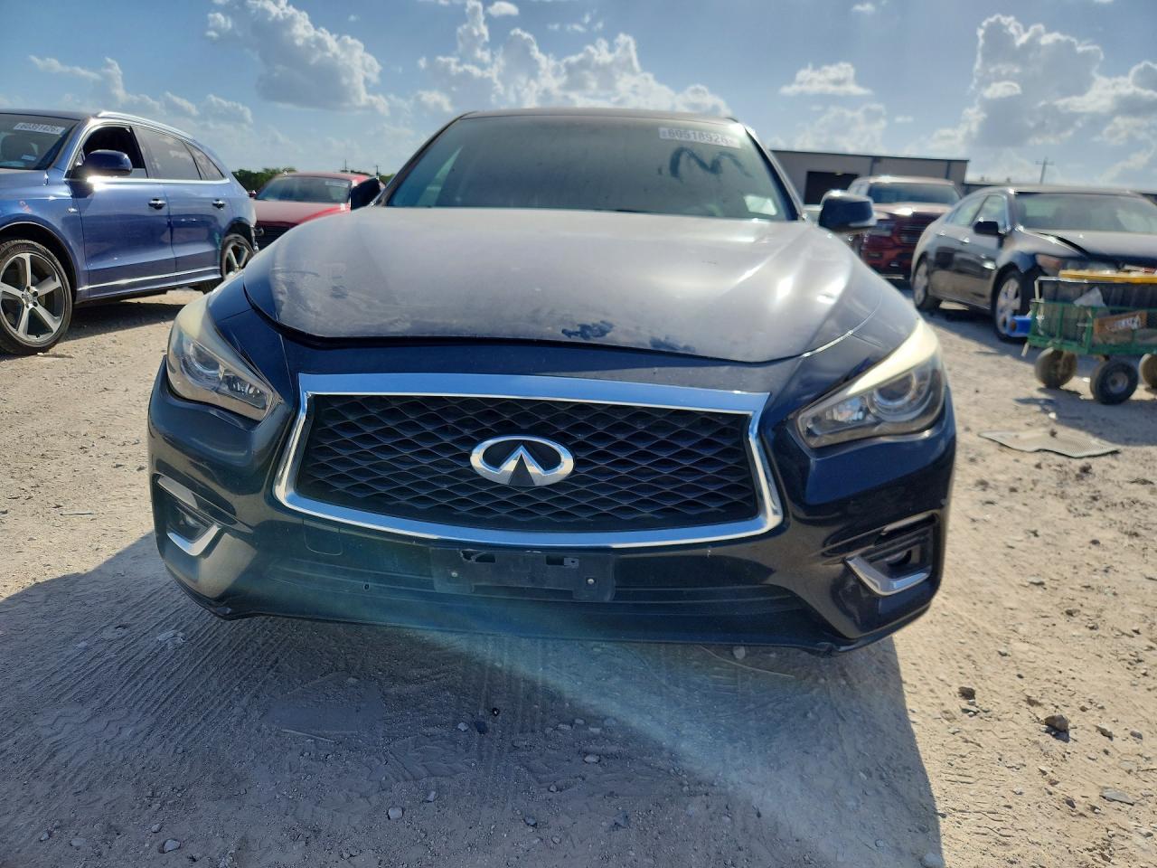 2018 Infiniti Q50 3.0T Luxe - zdjęcie 5