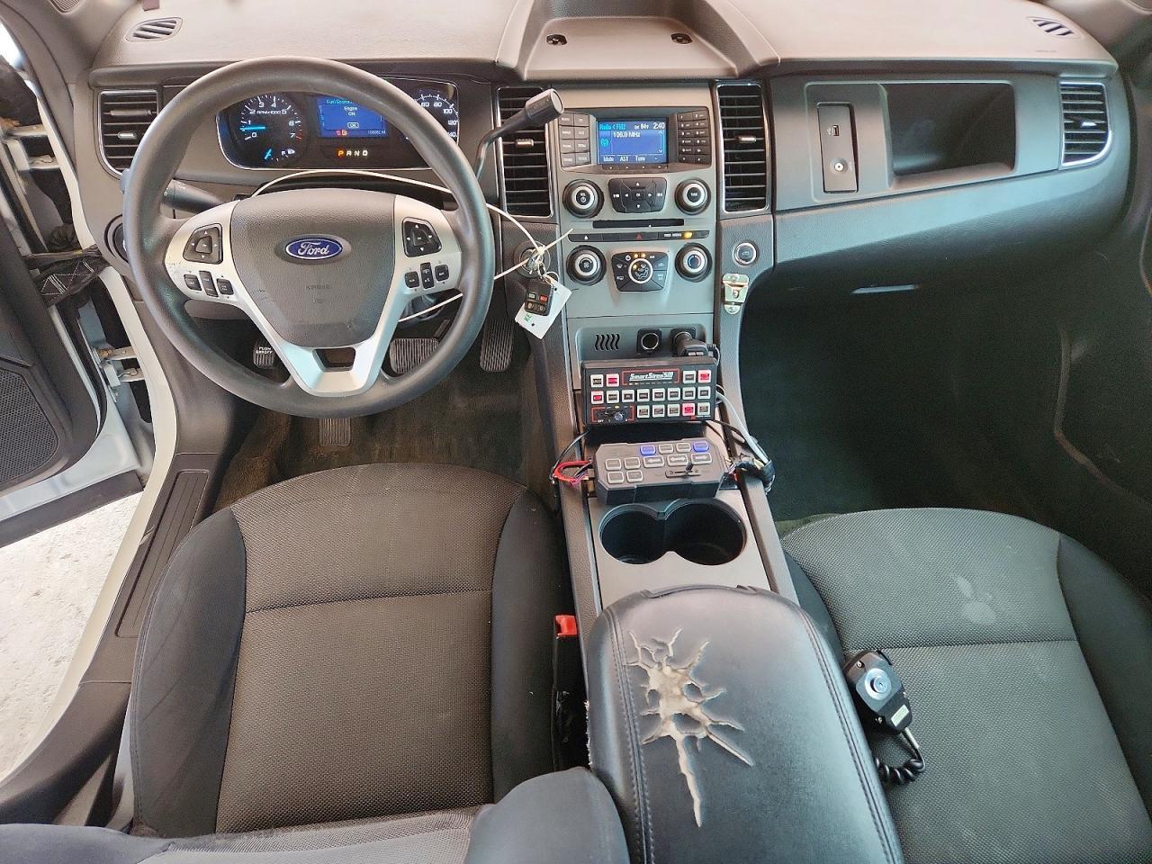 2013 Ford Taurus Police Interceptor - zdjęcie 8