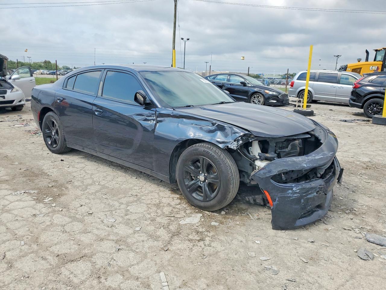2019 Dodge Charger Sxt - zdjęcie 4