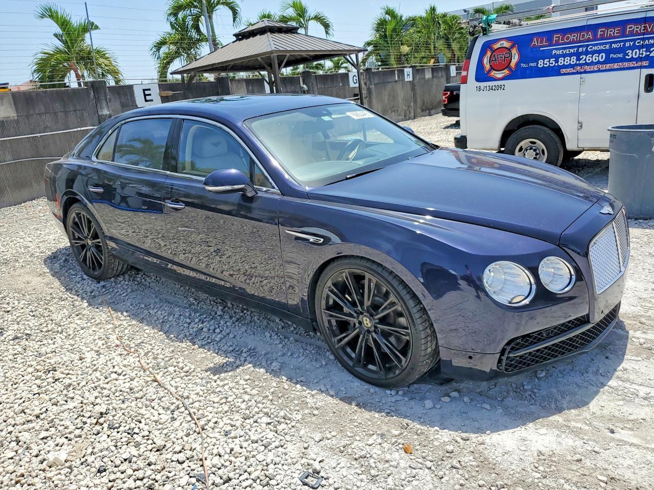 2014 Bentley Flying Spur - zdjęcie 4