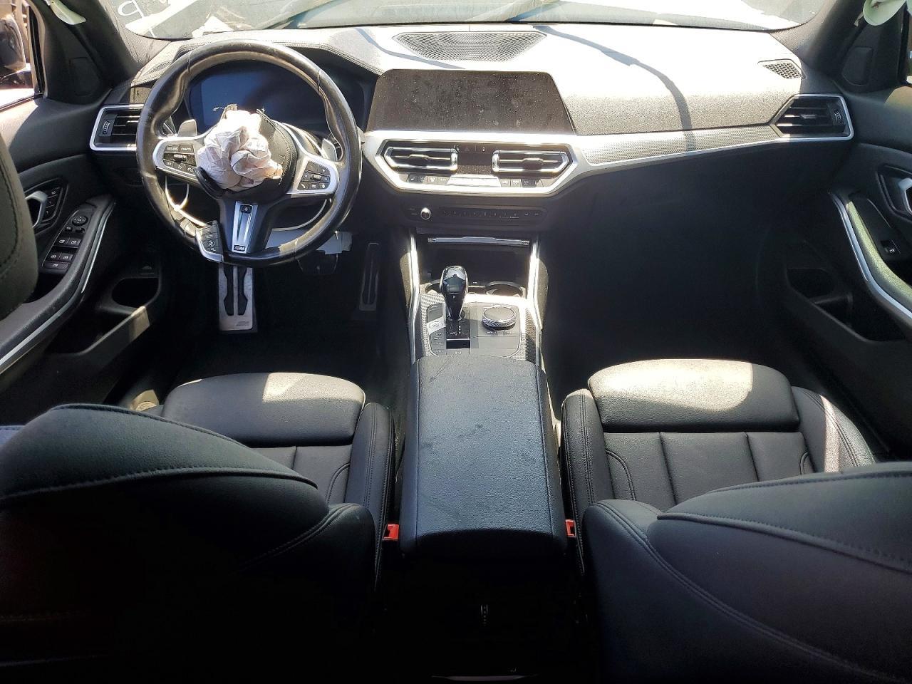 2021 BMW Seria 3 M340i - zdjęcie 8