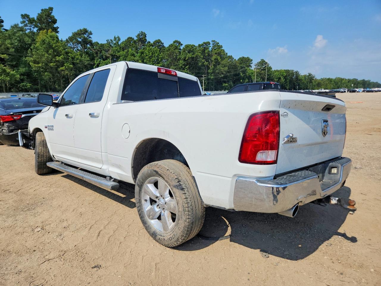 2015 Ram 1500 Slt - zdjęcie 2