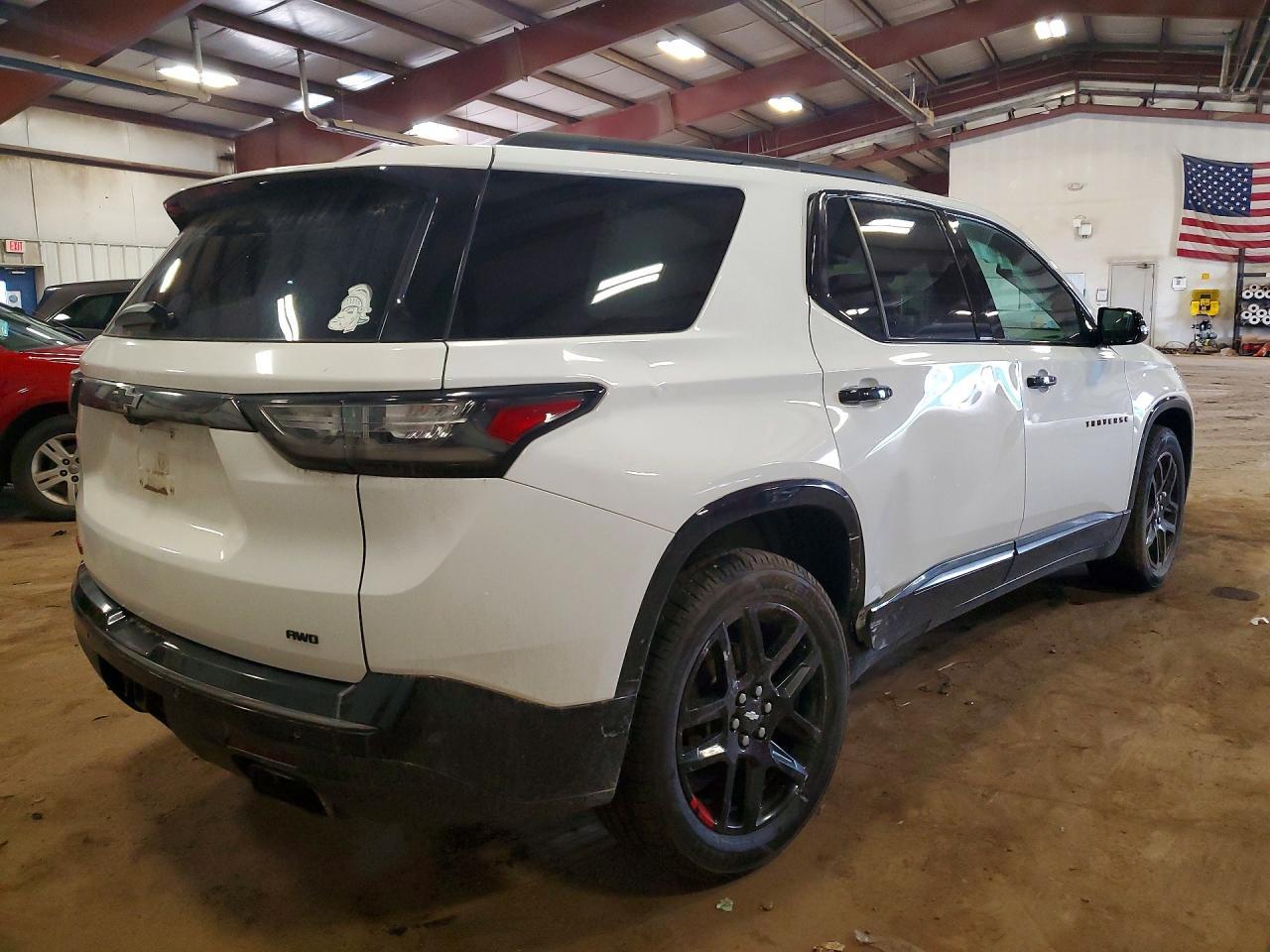2018 Chevrolet Traverse Premier - zdjęcie 3