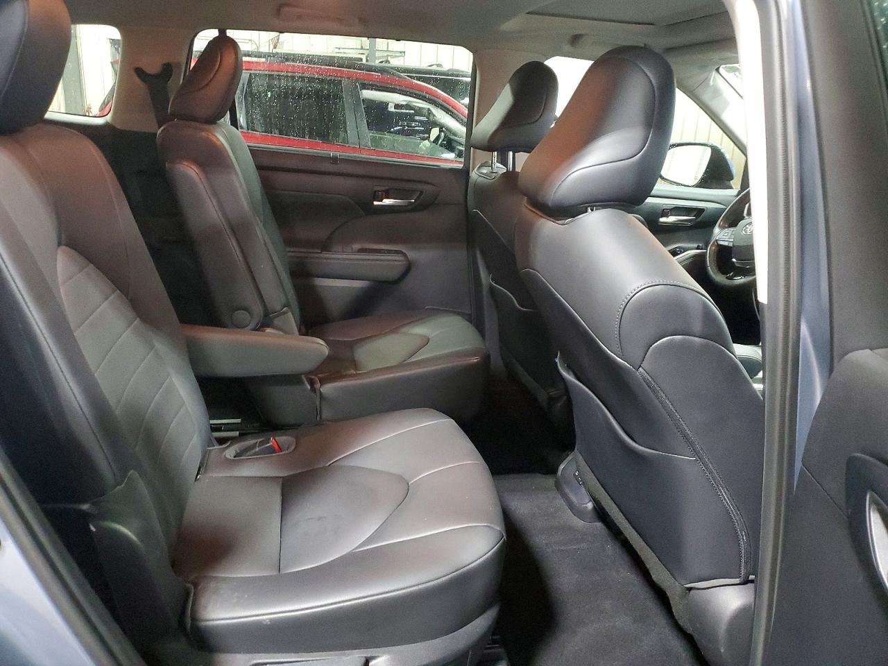 2020 Toyota Highlander Hybrid Xle - zdjęcie 10
