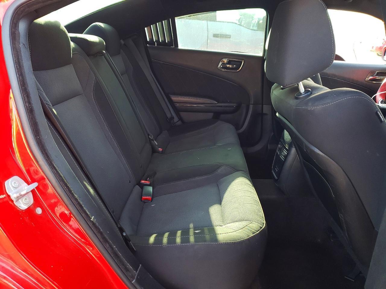 2016 Dodge Charger R/T - zdjęcie 10