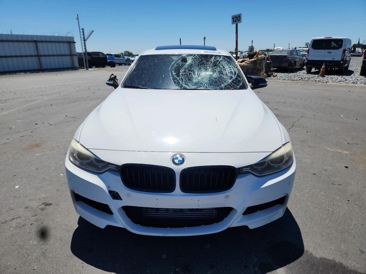 2014 BMW 335 I - zdjęcie 5