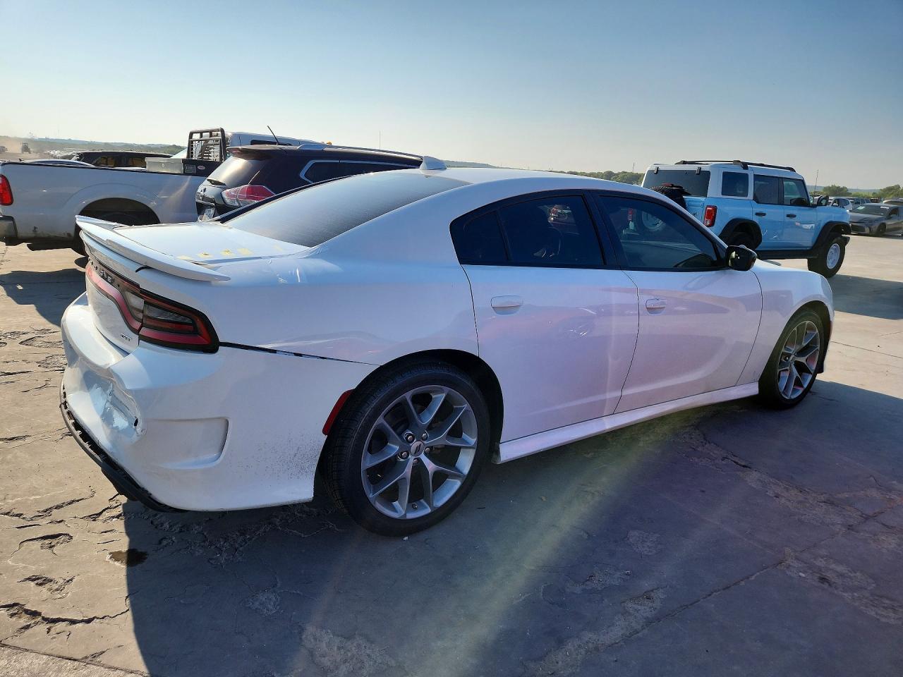 2023 Dodge Charger Gt - zdjęcie 3