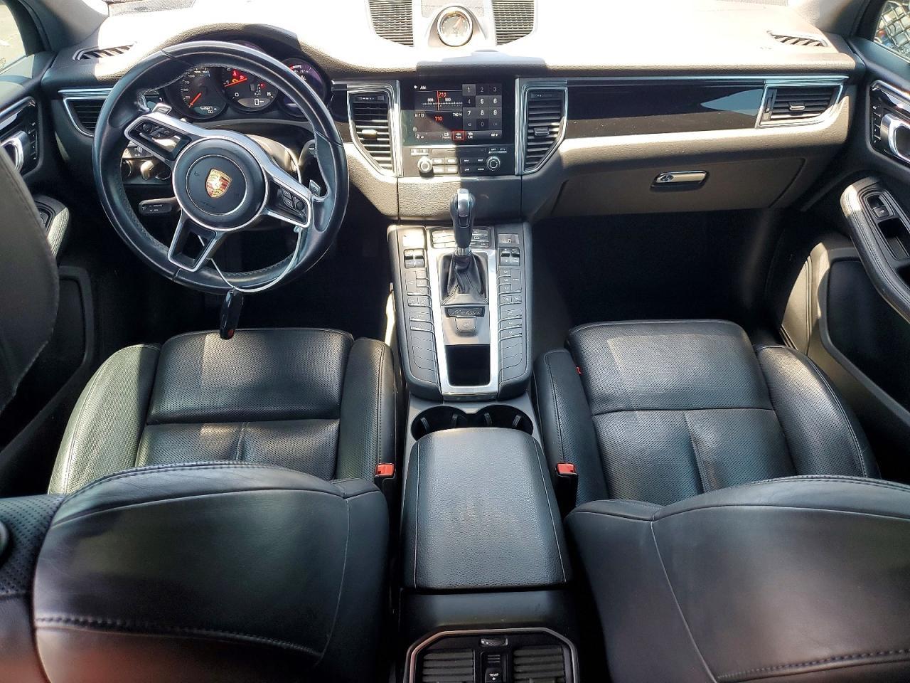 2017 Porsche Macan - zdjęcie 8