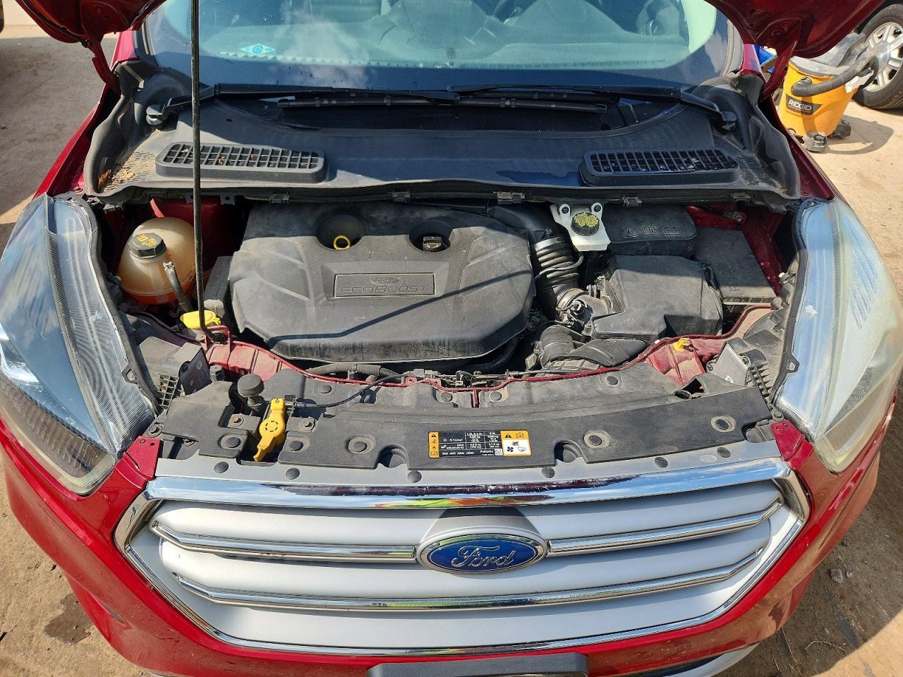 2017 Ford Escape Titanium - zdjęcie 12