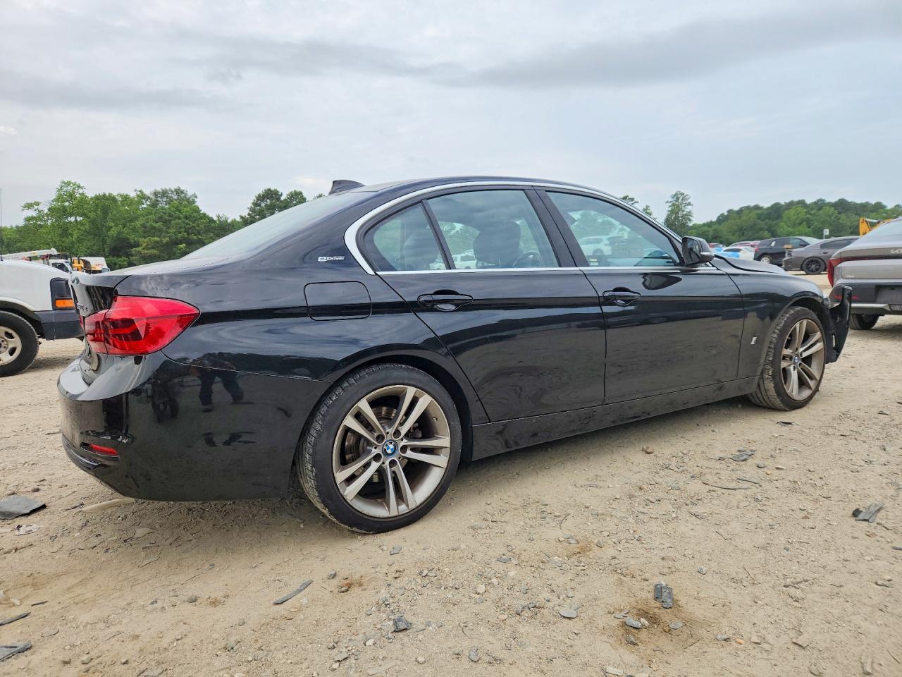 2018 BMW 330E - zdjęcie 3