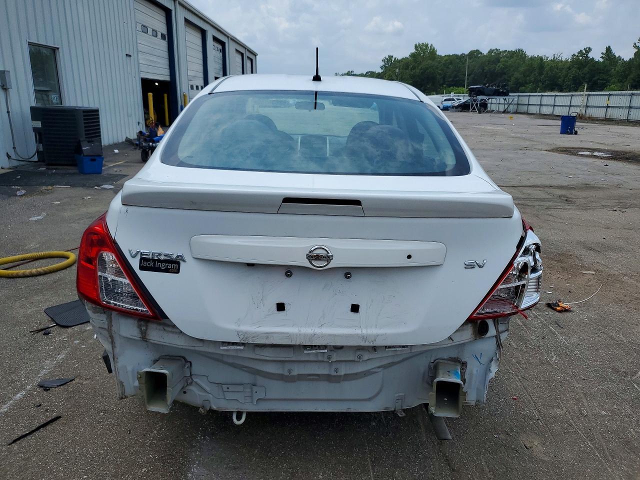2019 Nissan Versa Sv - zdjęcie 6