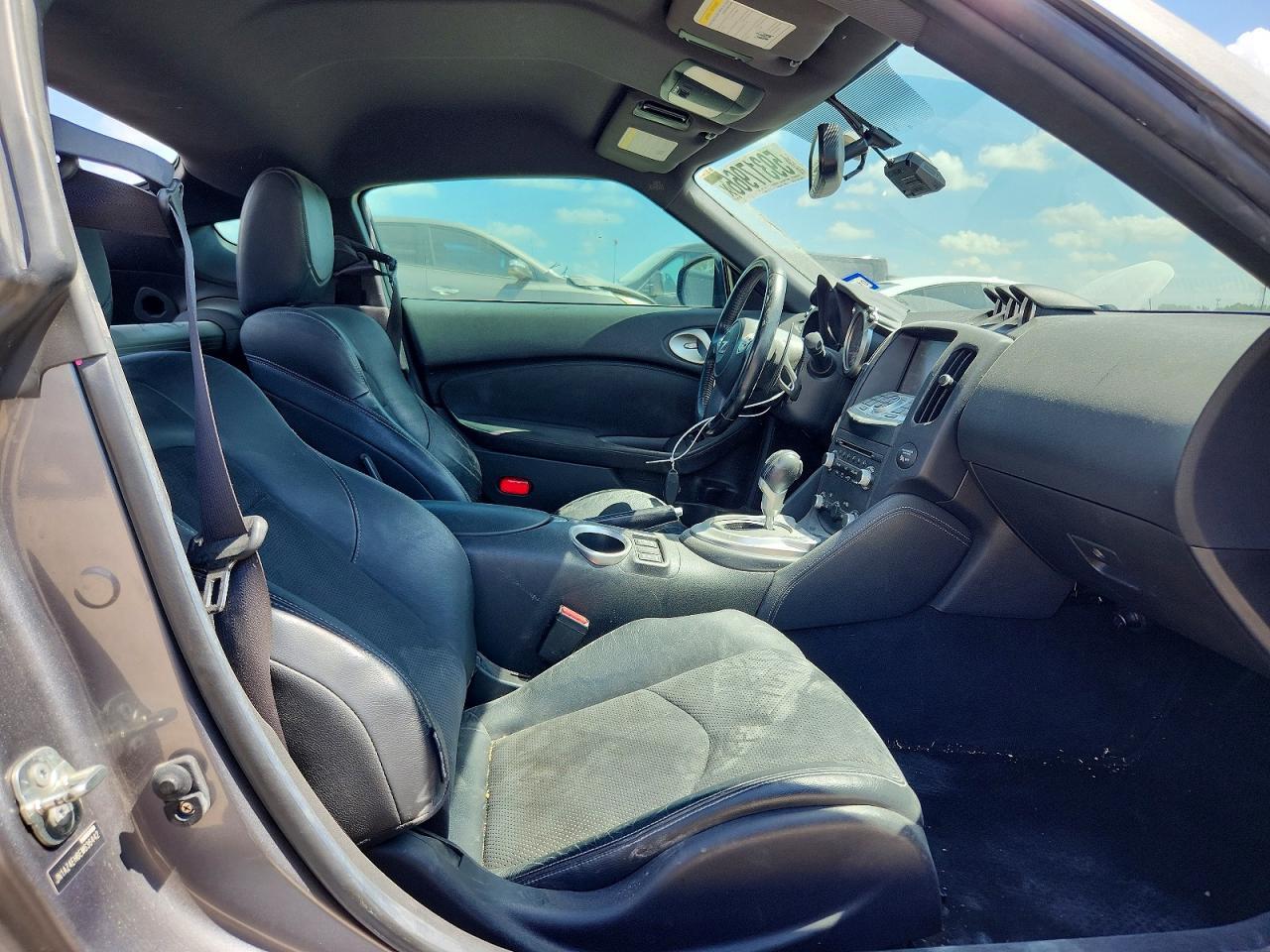 2014 Nissan 370Z Touring - zdjęcie 7