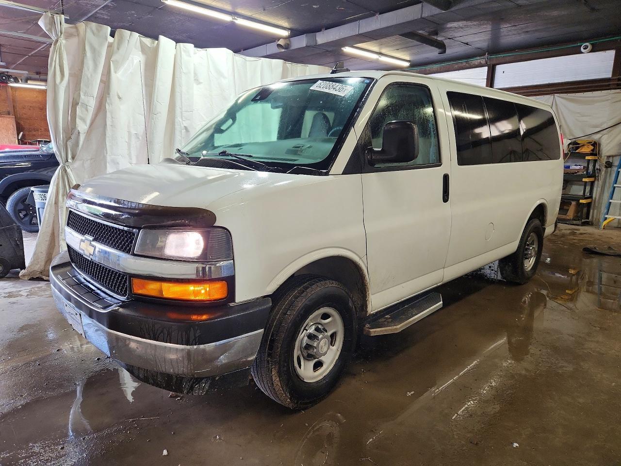 2020 Chevrolet Express G2500 Lt - zdjęcie główne