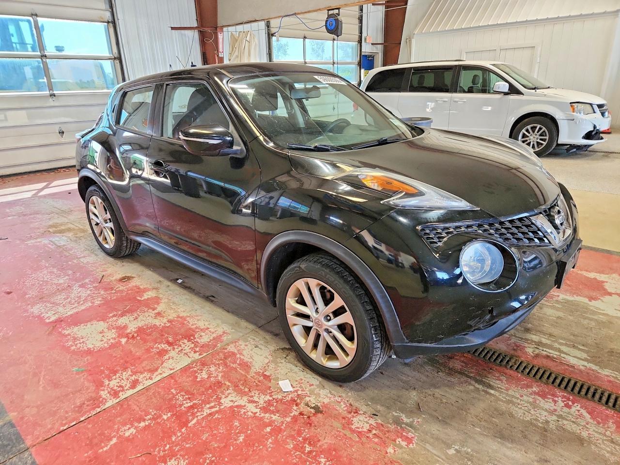 2016 Nissan Juke S - zdjęcie 4