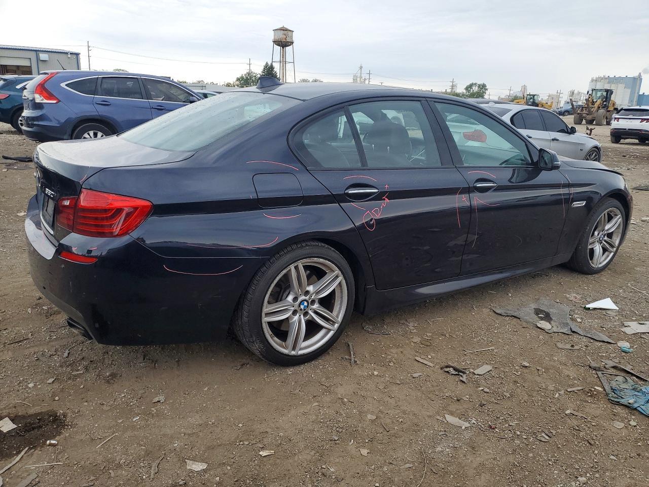 2014 BMW Seria 5 550i - zdjęcie 3
