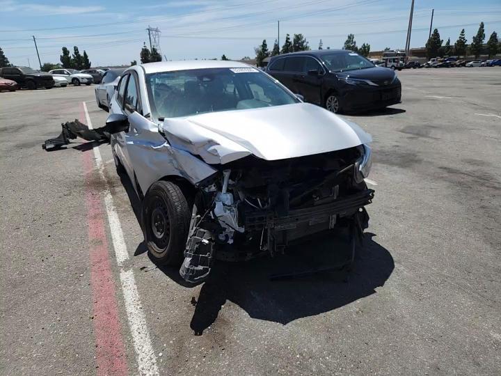 2021 Nissan Versa S - zdjęcie 13