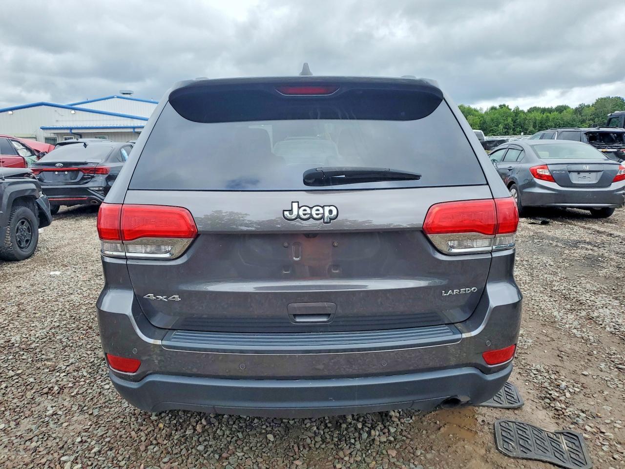 2019 Jeep Grand Cherokee Laredo - zdjęcie 6