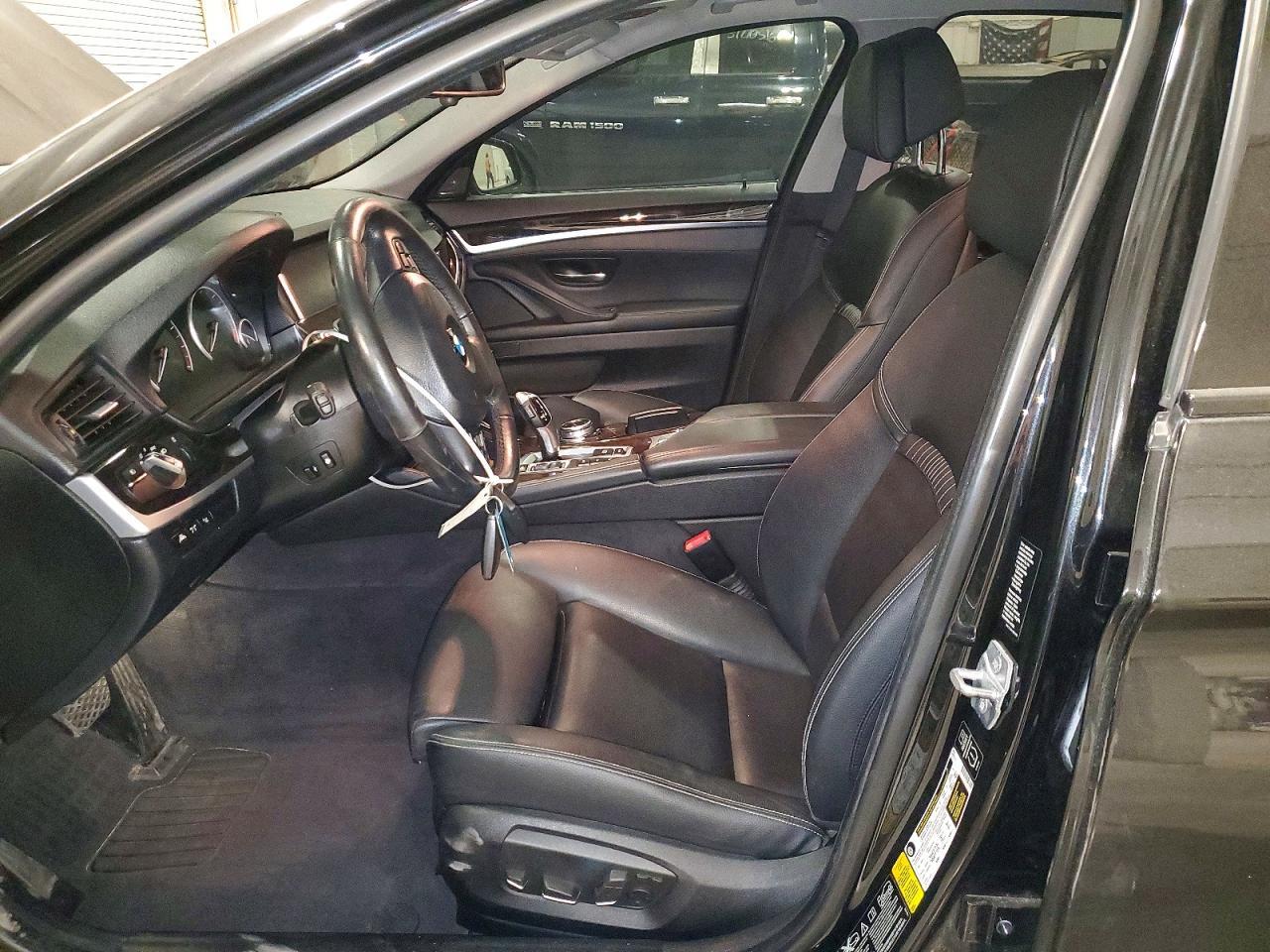 2014 BMW Seria 5 535i - zdjęcie 7