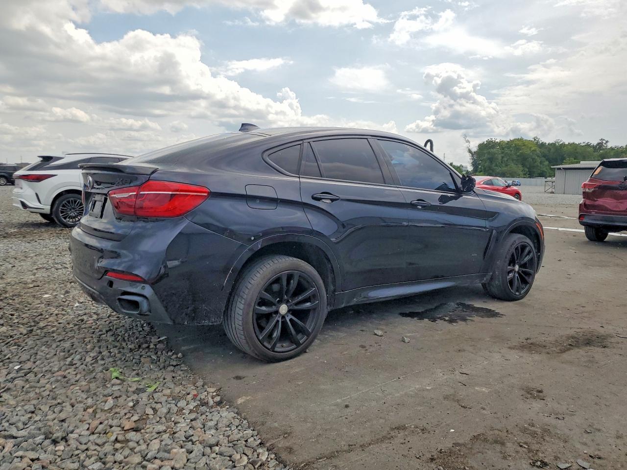 2016 BMW X6 xDrive35I - zdjęcie 3