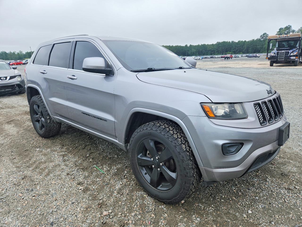 2014 Jeep Grand Cherokee Laredo - zdjęcie 4