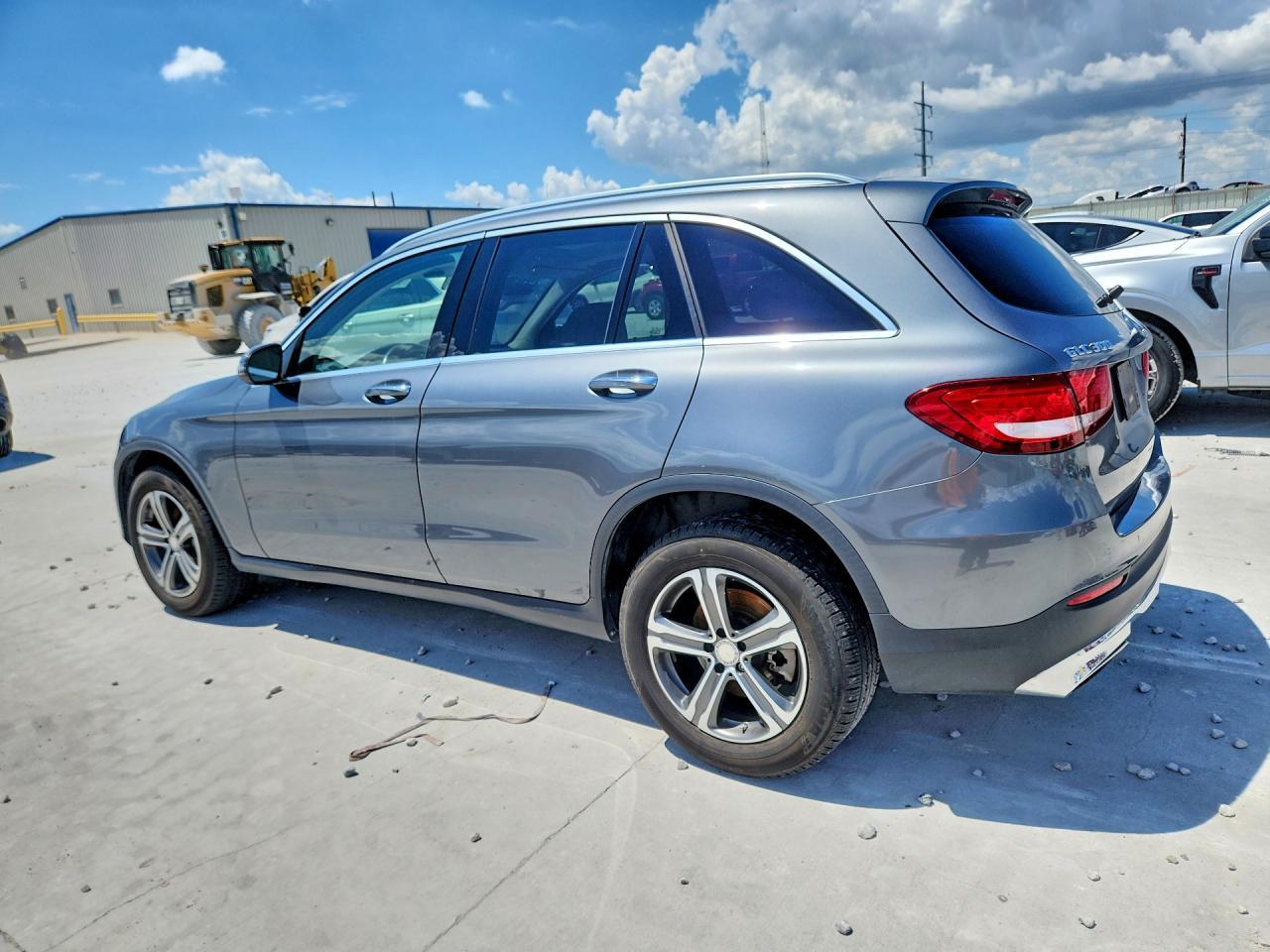 2016 Mercedes-Benz Glc 300 - zdjęcie 2