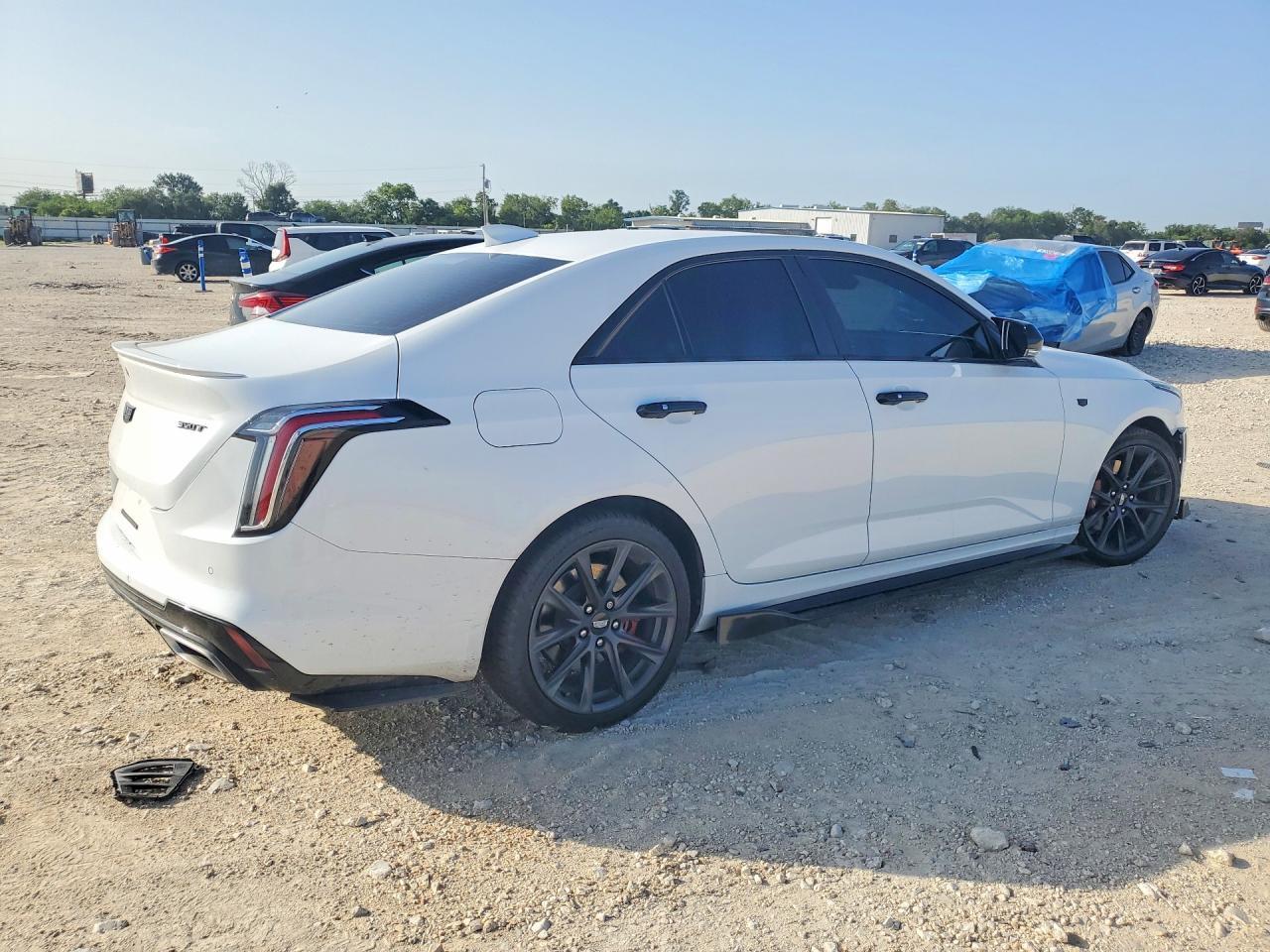 2022 Cadillac Ct4 Sport - zdjęcie 3