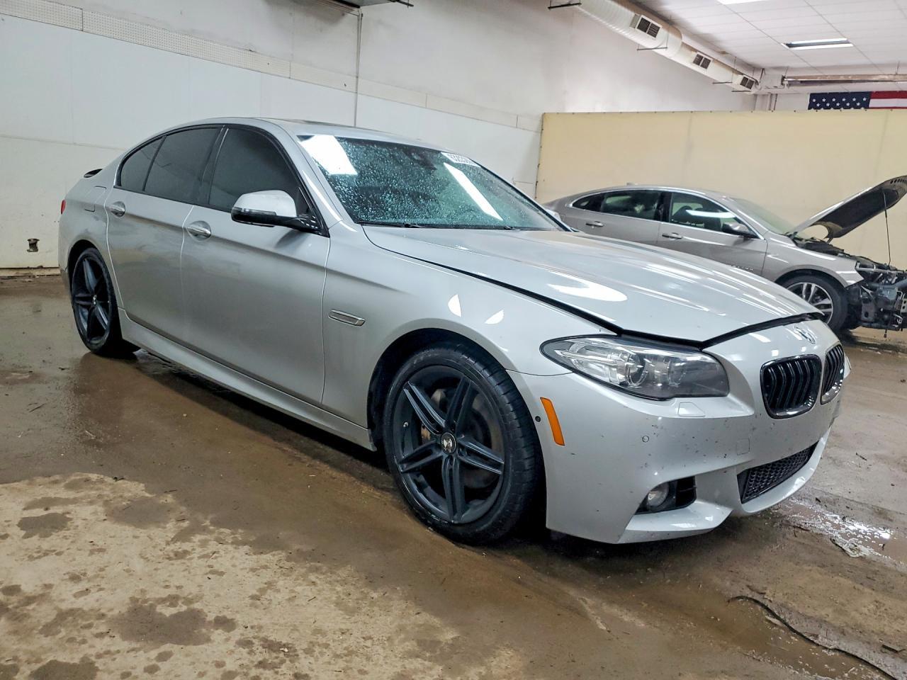 2016 BMW 535 Xi - zdjęcie 4