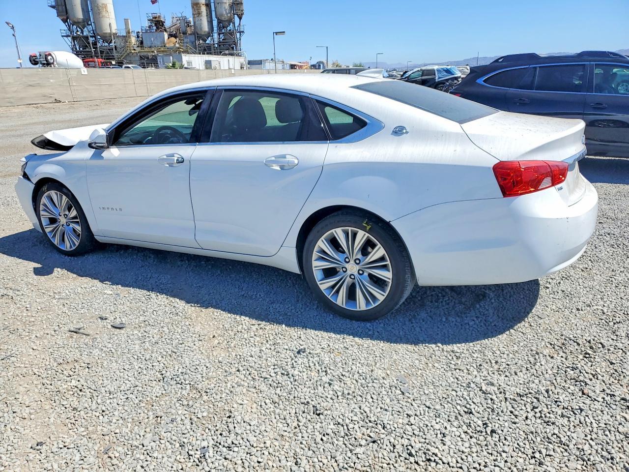 2016 Chevrolet Impala Lt - zdjęcie 2