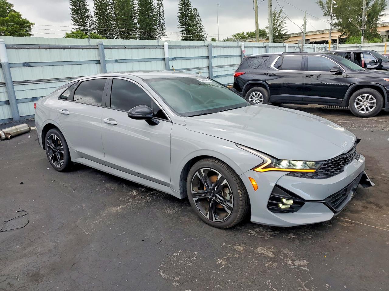 2024 Kia K5 Gt Line - zdjęcie 4