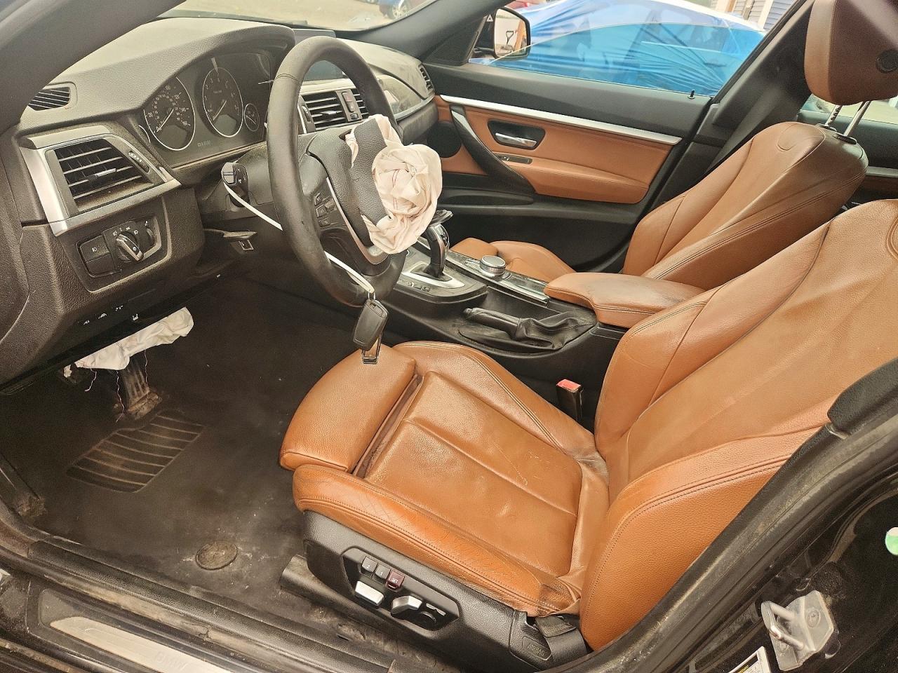 2017 BMW Seria 3 330i - zdjęcie 7