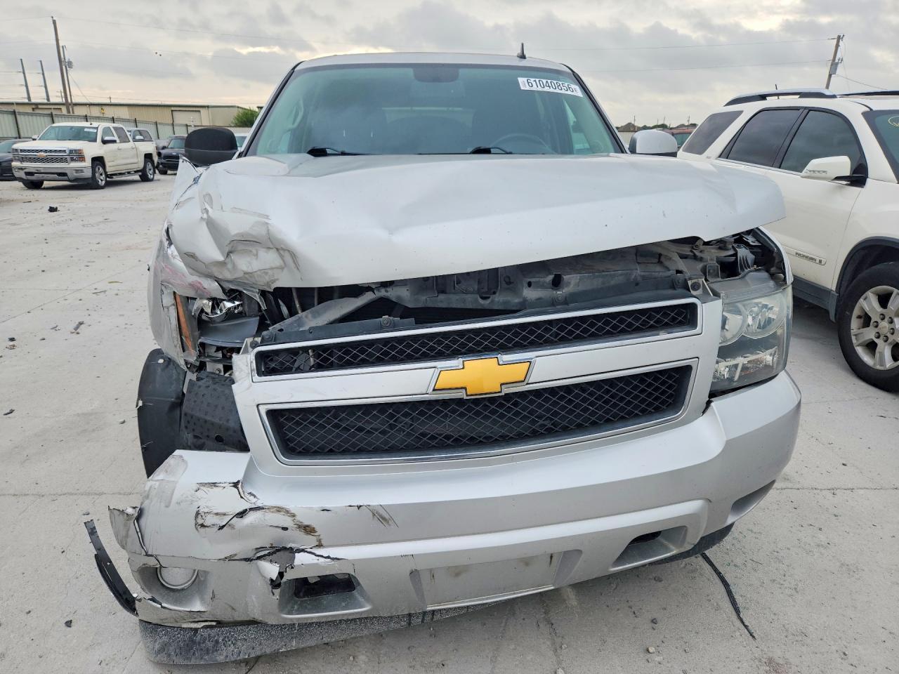 2013 Chevrolet Tahoe C1500 Ls - zdjęcie 5