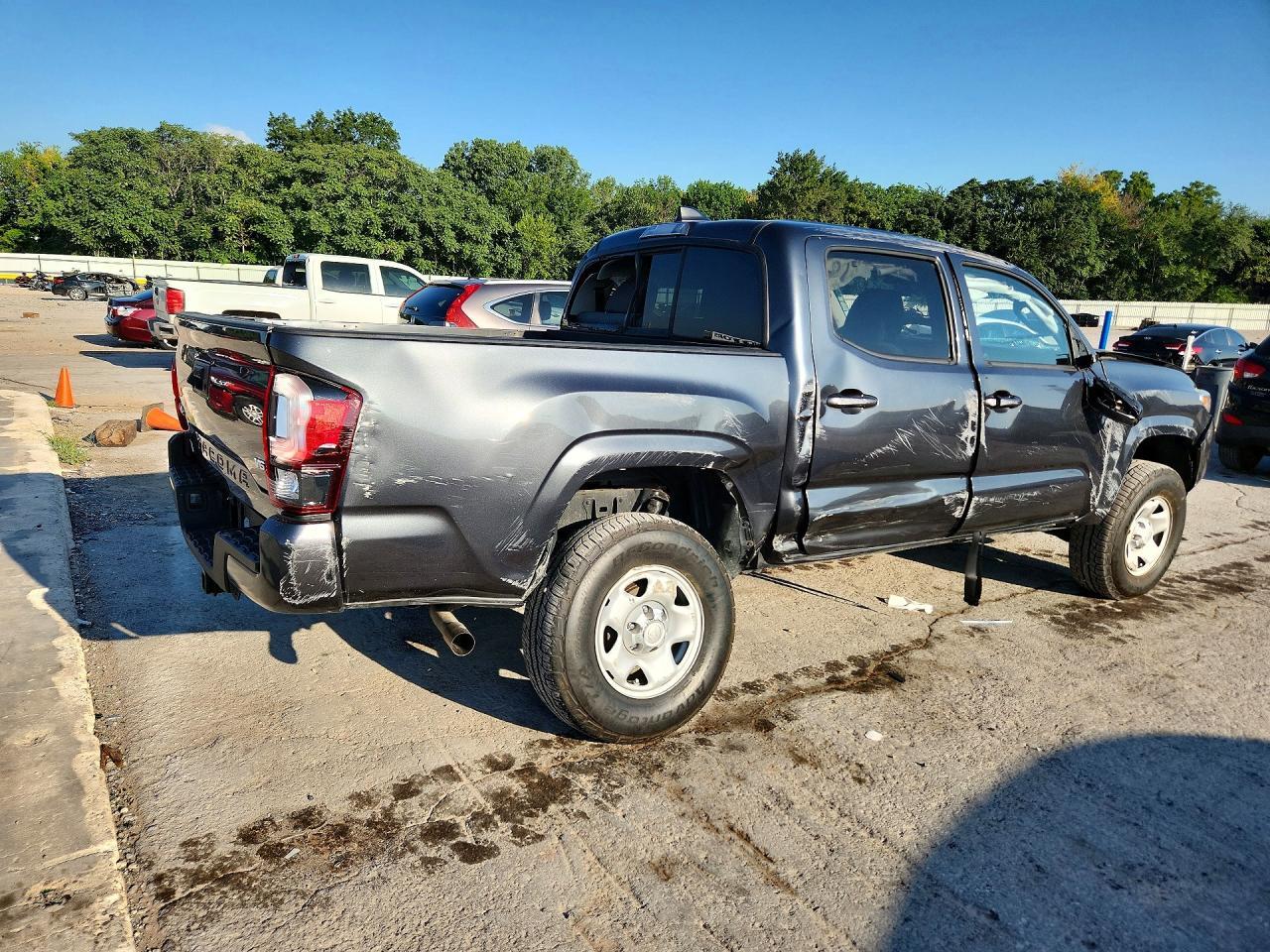 2020 Toyota Tacoma Sr V6 - zdjęcie 5