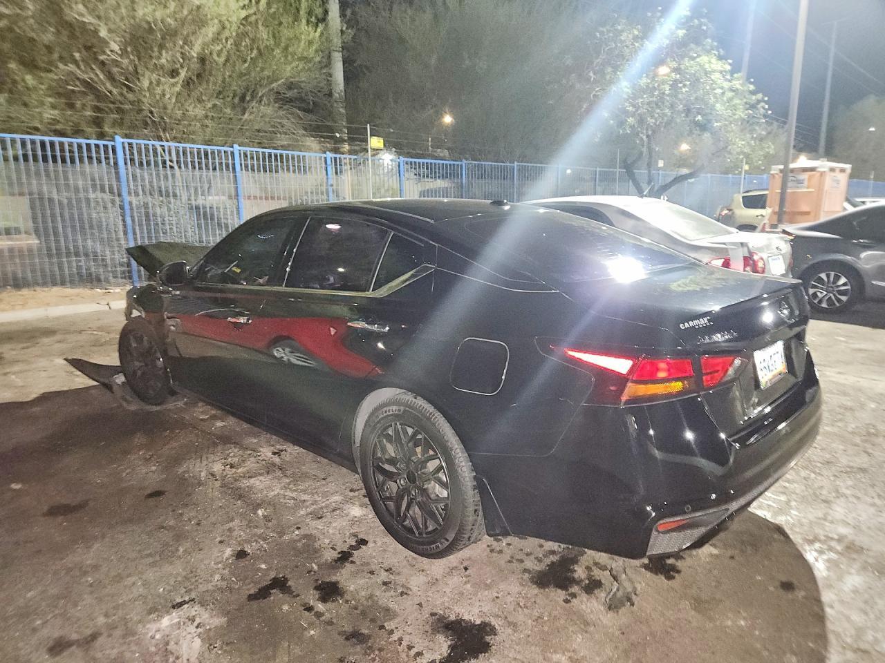 2019 Niss Altima Sl - zdjęcie 2