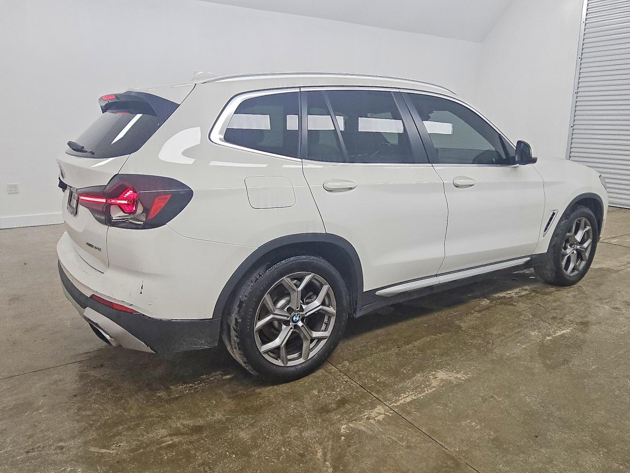 2023 BMW X3 xDrive30I - zdjęcie 3