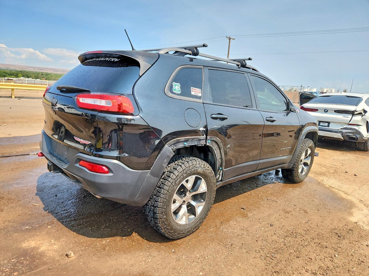 2015 Jeep Cherokee Trailhawk - zdjęcie 3