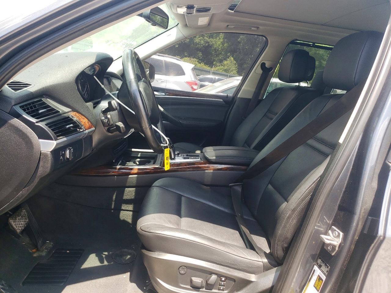 2013 BMW X5 xDrive50I - zdjęcie 7
