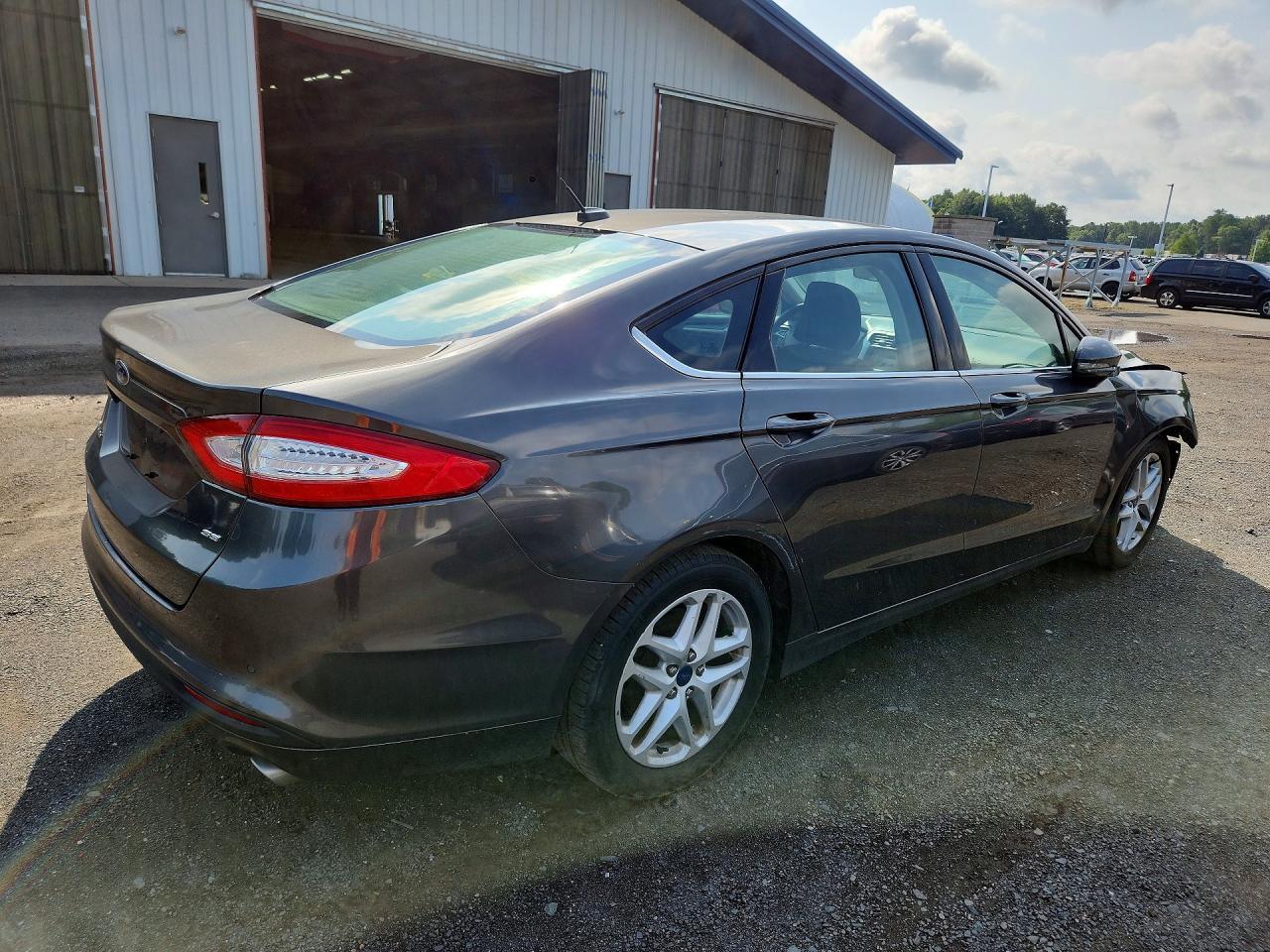 2015 Ford Fusion Se - zdjęcie 3