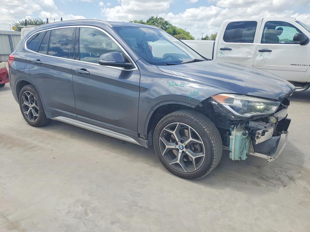 2016 BMW X1 xDrive28I - zdjęcie 4