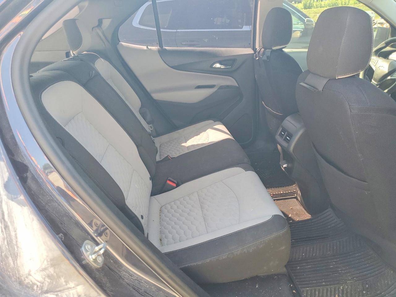 2018 Chevrolet Equinox Ls - zdjęcie 11