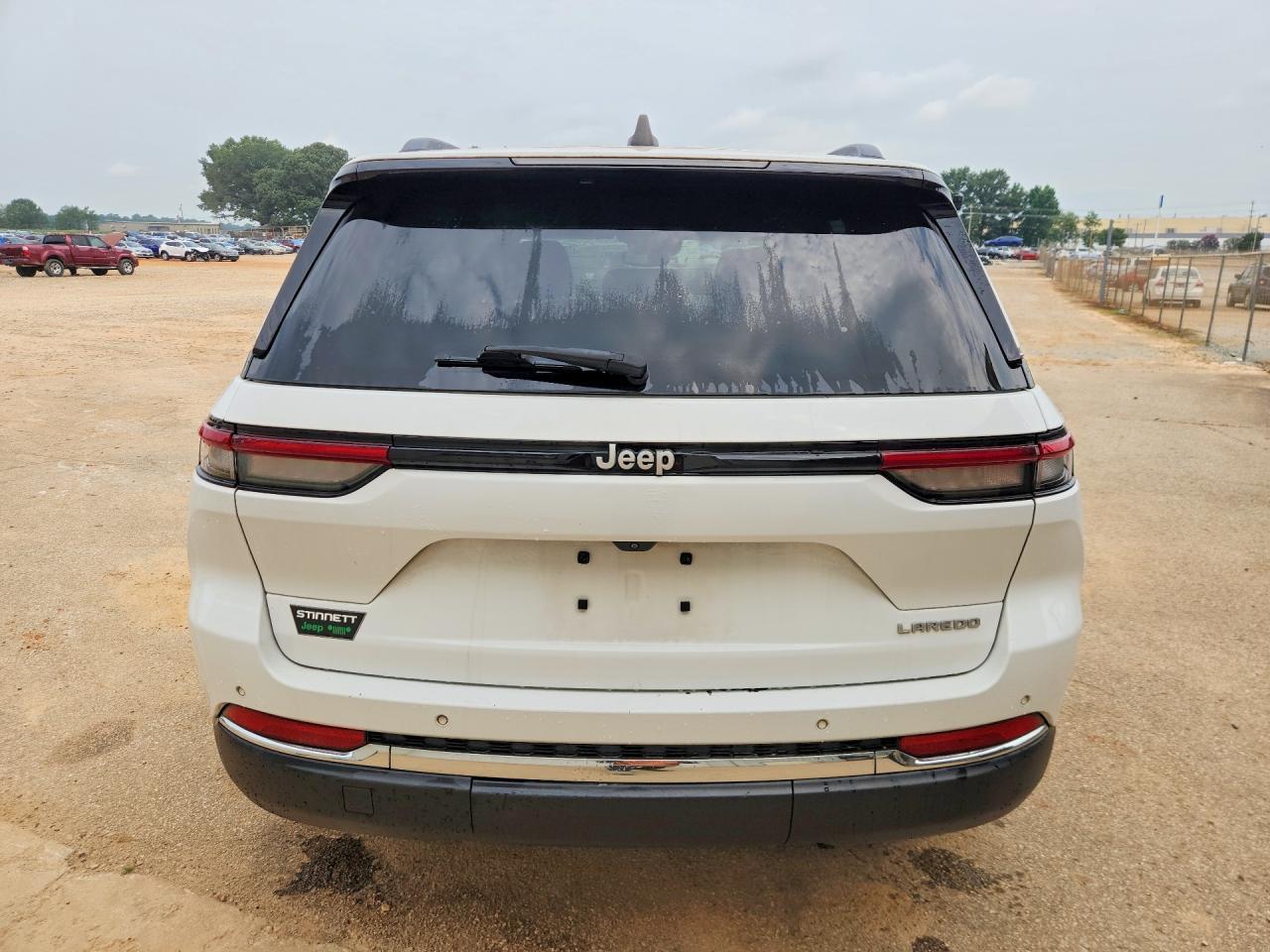 2024 Jeep Grand Cherokee Laredo - zdjęcie 6