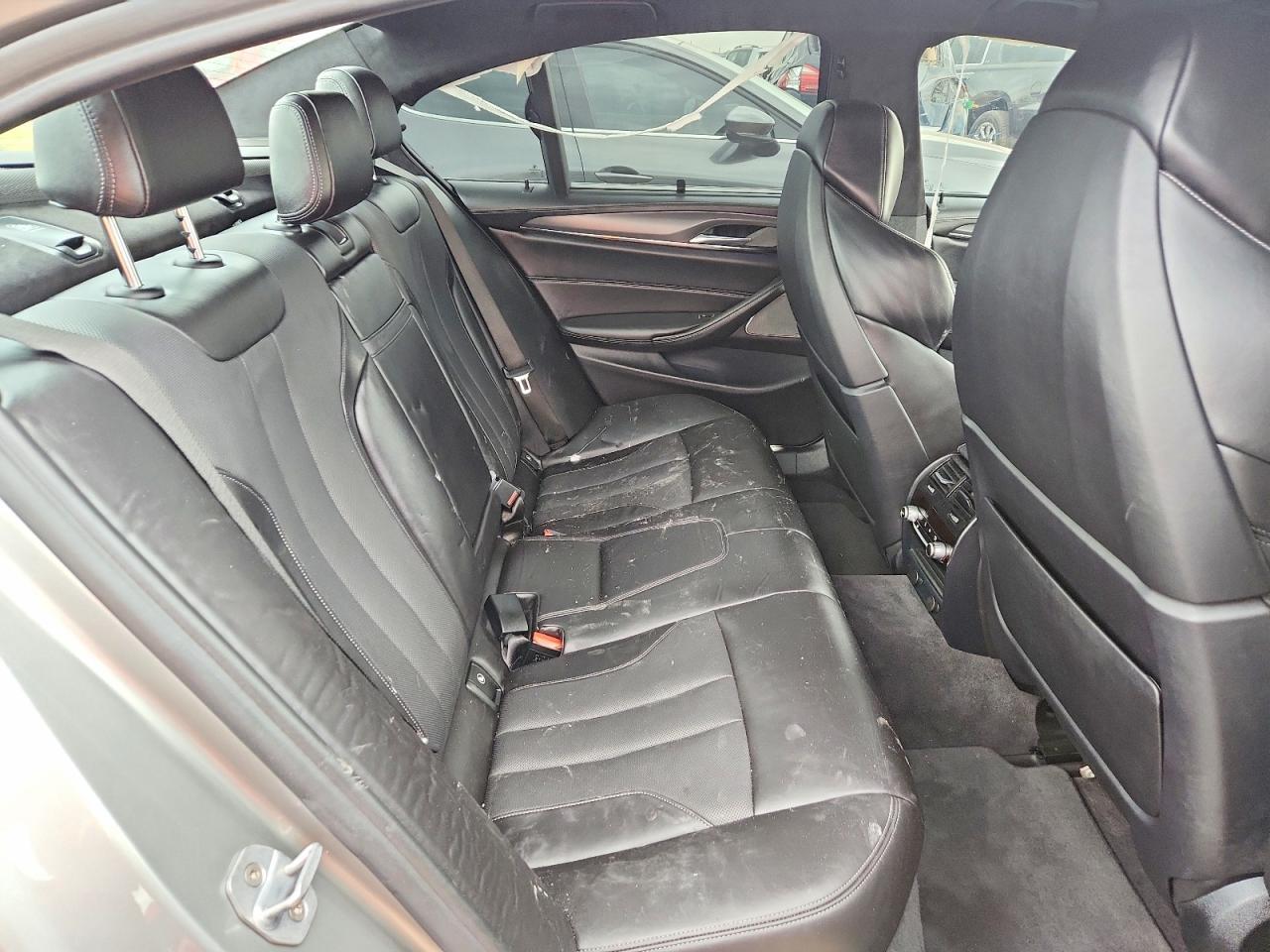 2018 BMW M5 - zdjęcie 10