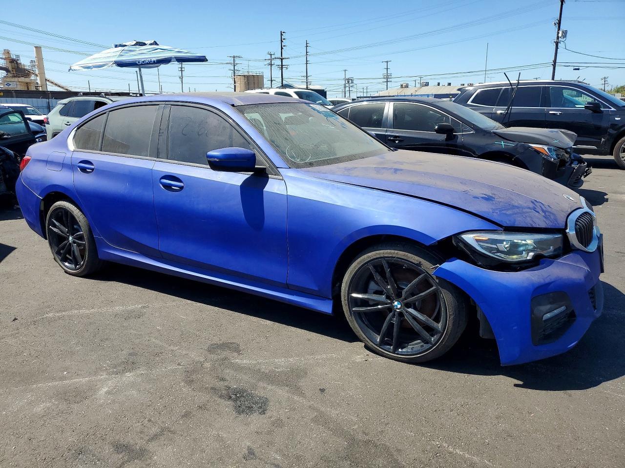 2020 BMW 330I - zdjęcie 4