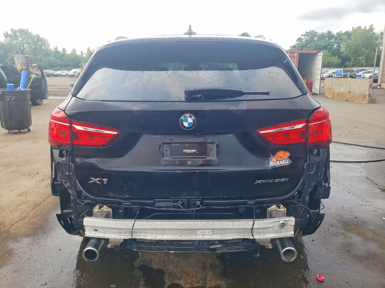2022 BMW X1 xDrive28I - zdjęcie 6