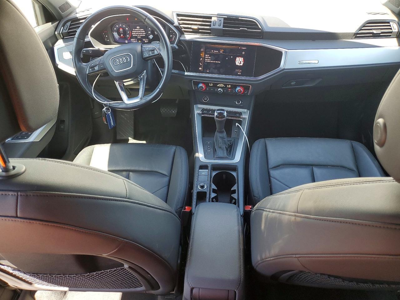 2021 Audi Q3 Premium S Line 45 - zdjęcie 8